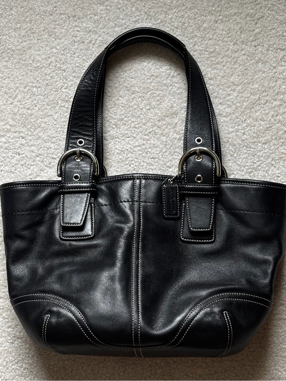 ⭐️Vintage COACH Black Leather Shoulder Handbag with dust bag - Picture 3 of 11
